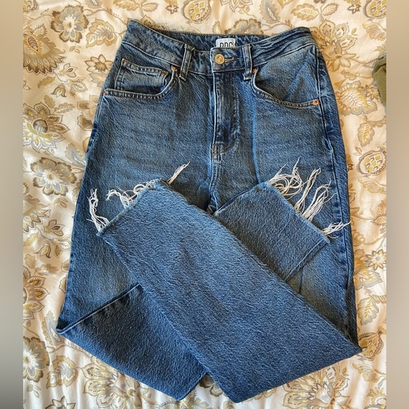 premium high rise skinny jeans - Picture 3 of 4